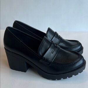 Soda Black Chunky Block Heel Penny Loafers Size 8.5 Retro Y2K
